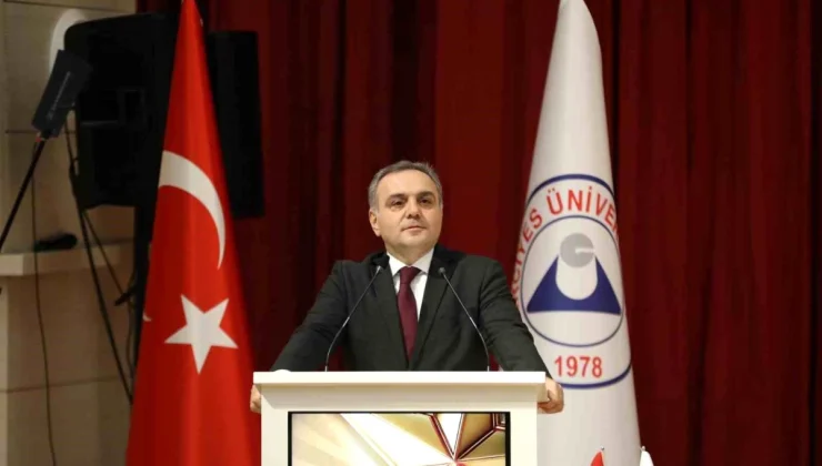 Erciyes Üniversitesi 2023 Yılı Ödül Töreni Gerçekleşti