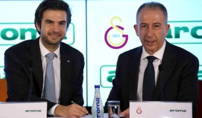 Galatasaray İkinci Başkanı Metin Öztürk: ‘Saha durumu federasyonun konusu’