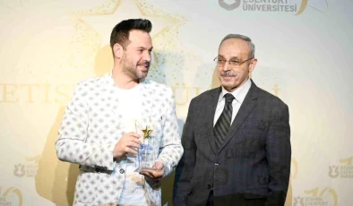 İstanbul Esenyurt Üniversitesi 1. İletişim Ödülleri Sahiplerini Buldu