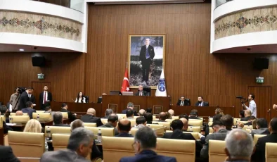 Mansur Yavaş, Ankara Büyükşehir Belediye Meclisi’nde yeni döneme başladı