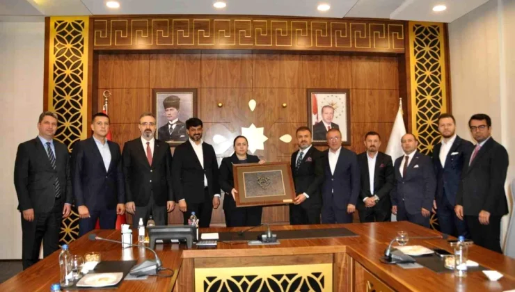 Güneydoğu Anadolu Hububat Bakliyat Yağlı Tohumlar ve Mamulleri İhracatçıları Birliği, Cizre ve Silopi’yi ziyaret etti